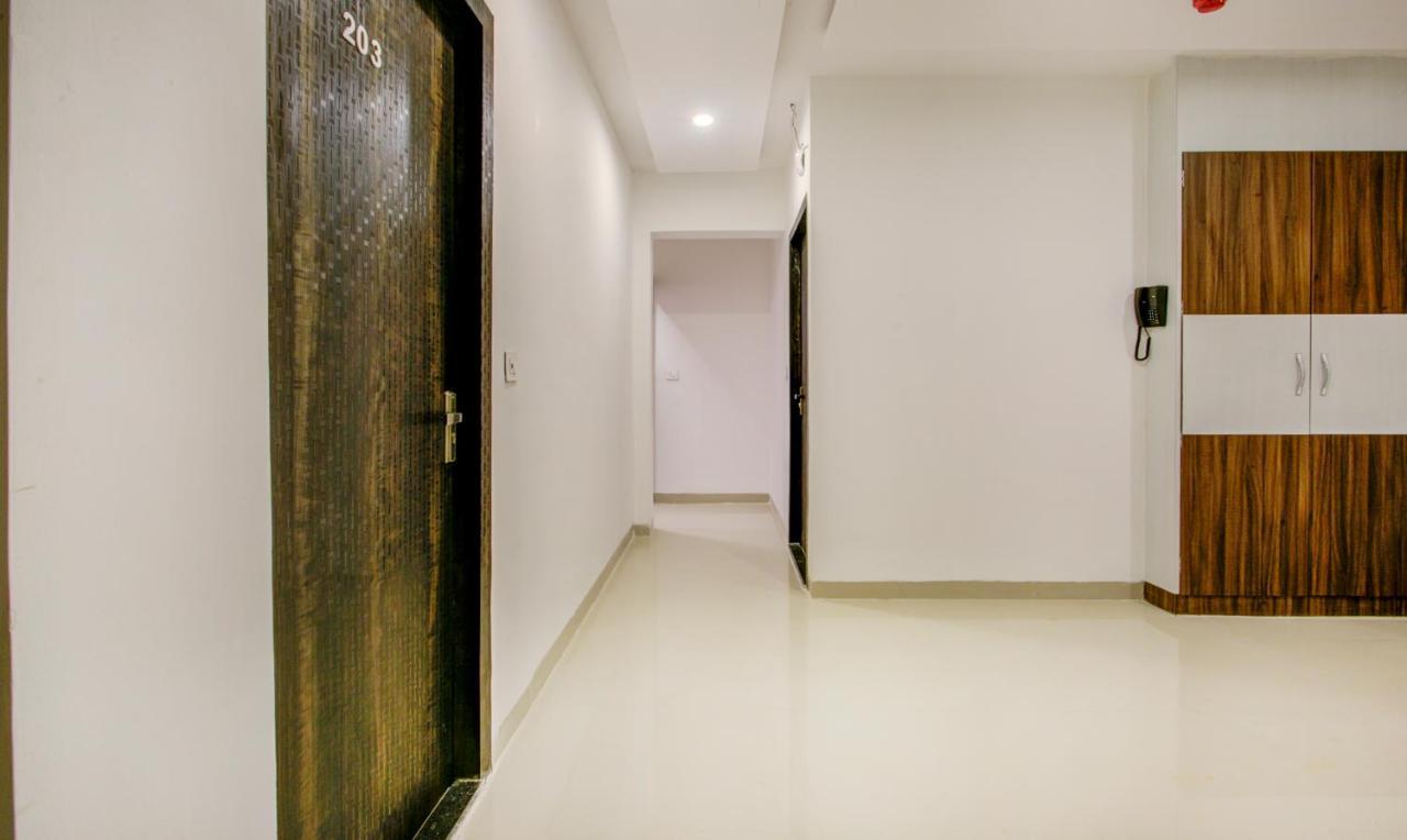 Treebo Kings Inn Vashi Navi Mumbai Extérieur photo